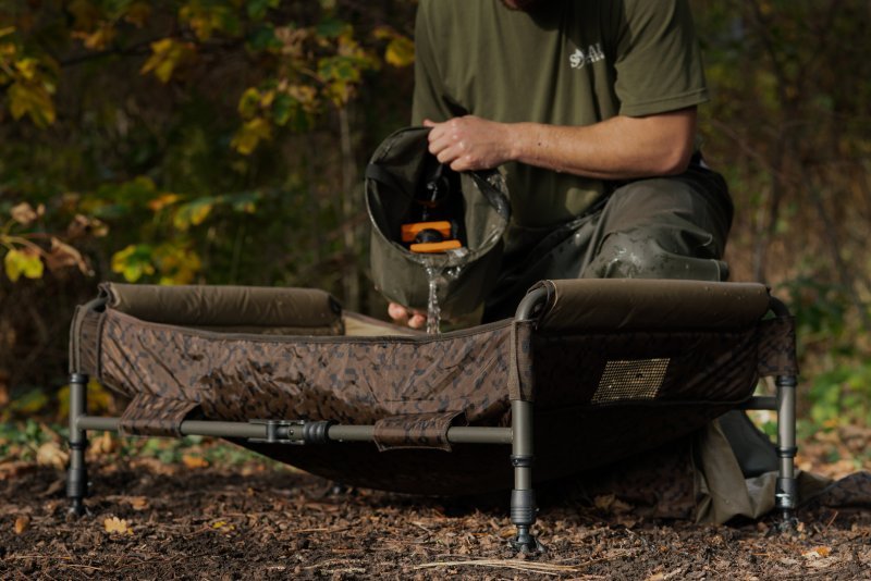 Cuna Solar SP C - Tech Quick Up - Tienda Carpfishing