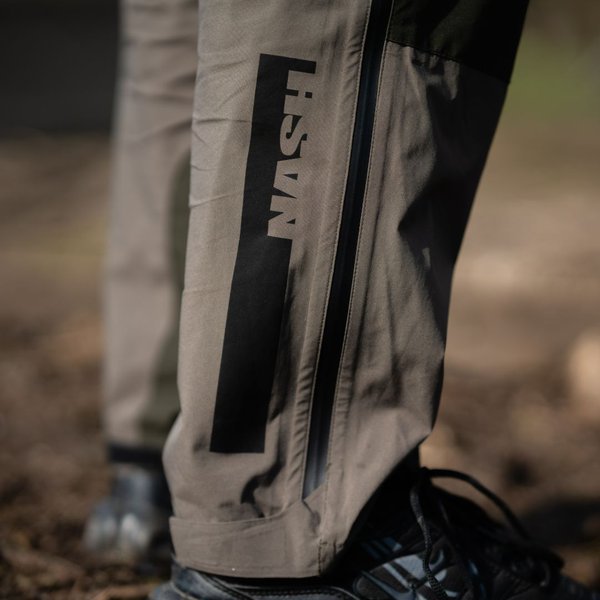 Pantalón Impermeable Nash ZT Lite Dry Pack - Tienda Carpfishing