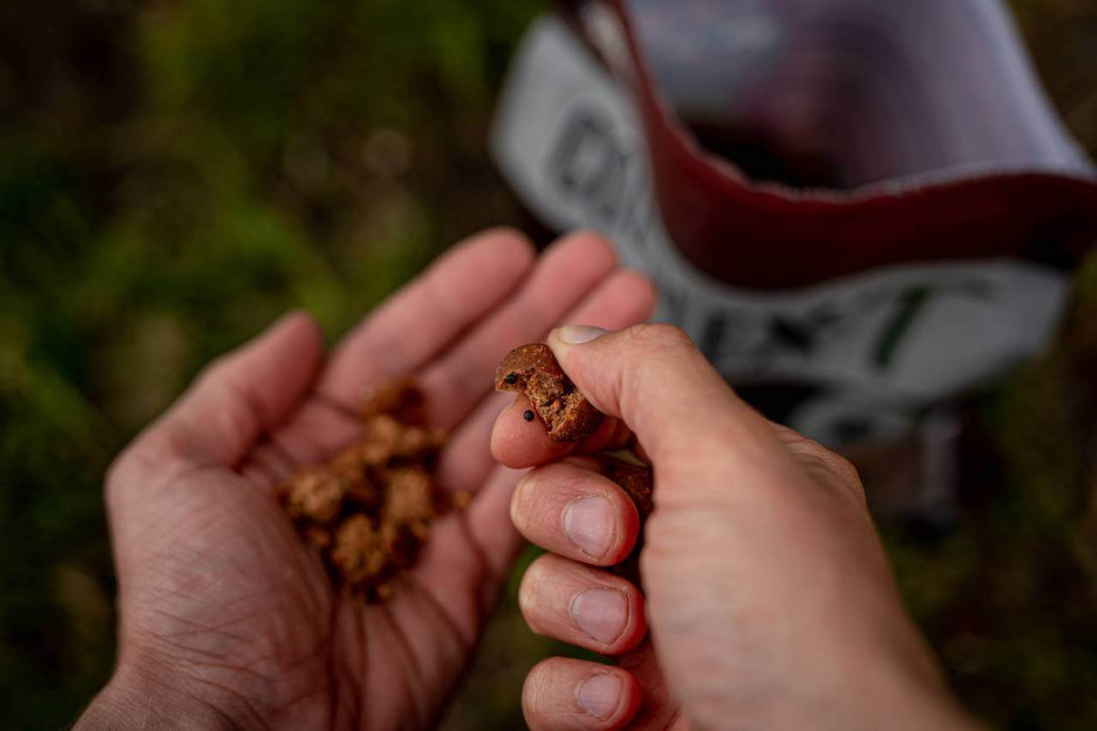 Boilies Dynamite Baits Complex T 20 mm 2