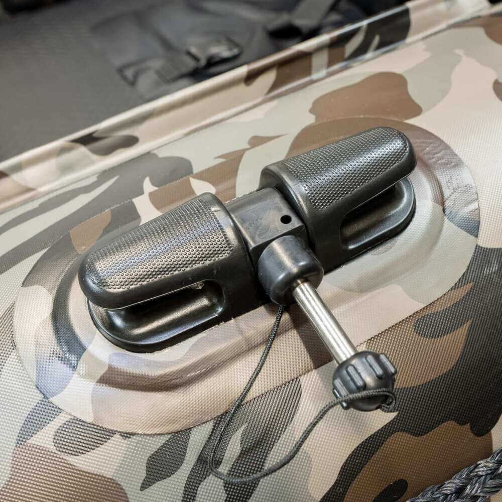 Barca Raptor 270 X - Wide Dark Camo con suelo de aluminio - Tienda Carpfishing