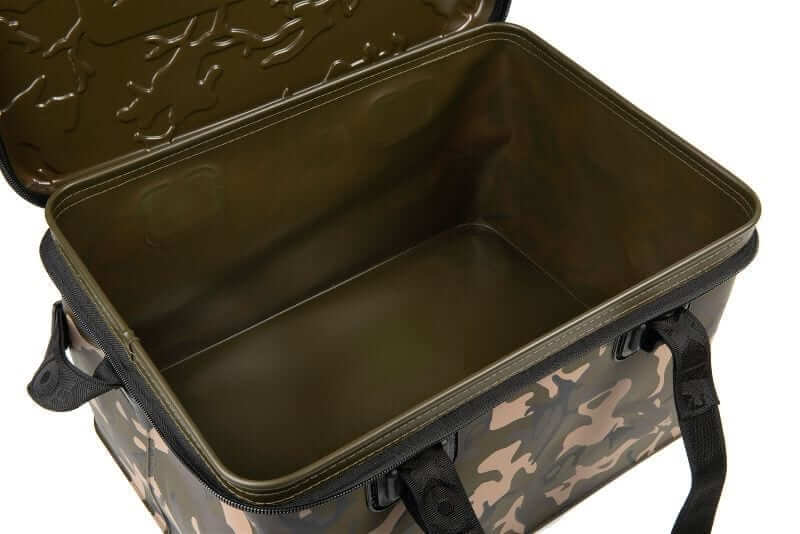 Bolso Fox Aquos Camo 40 litros - Tienda Carpfishing