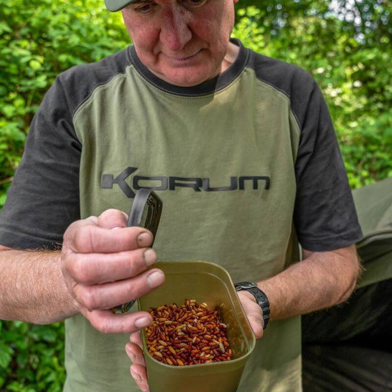 Caja Korum 1,8L - Tienda Carpfishing