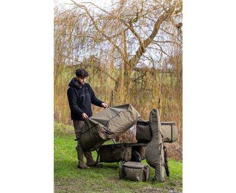 Holster Bed Chair Avid Carp RVS
