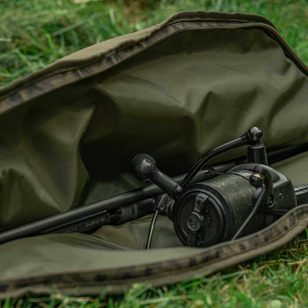 Single Case rod Avid Carp RVS 10 feet