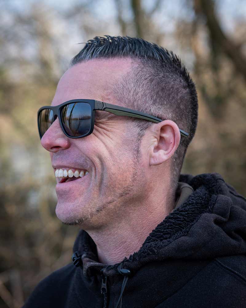 Sunglasses polarized sunglasses Fox Green and Black Collection