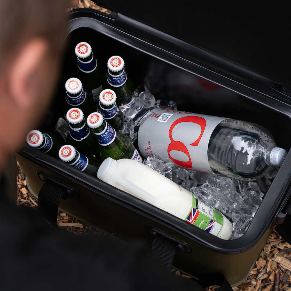 Macuto Cooler Avid Carp Stormshield Cooler 30 L