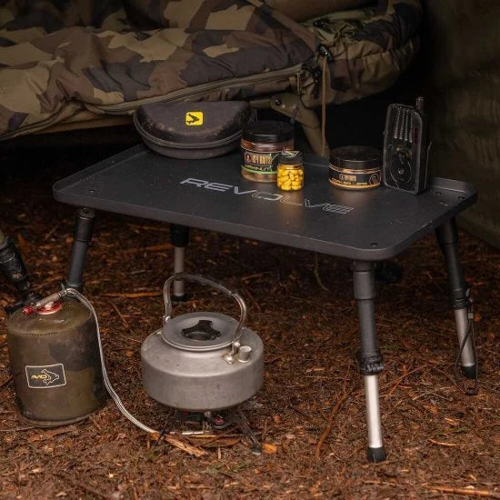 Table Avid Carp Revolve Bivvy