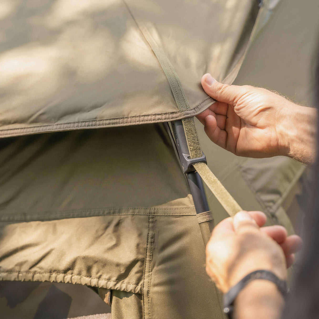 Bivvy Avid Carp Exo 2 persons