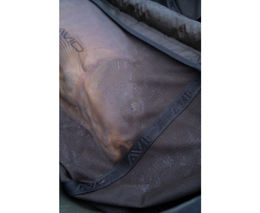 Floating retaining bag Avid Carp Revolve XL
