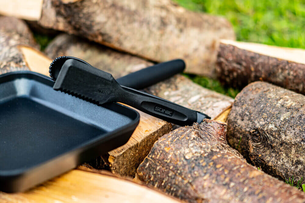 Sartén Sonik Sizzla Multi-Pan - Tienda Carpfishing
