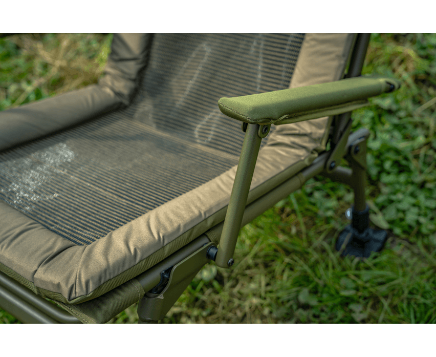 Silla Korum Supa Lite Stretch Deluxe, diseño ergonómico con tejido STRETCH y marco resistente en color verde.