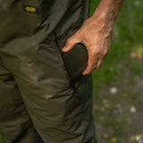 Thermal suit Avid Carp Revolve Waterproof