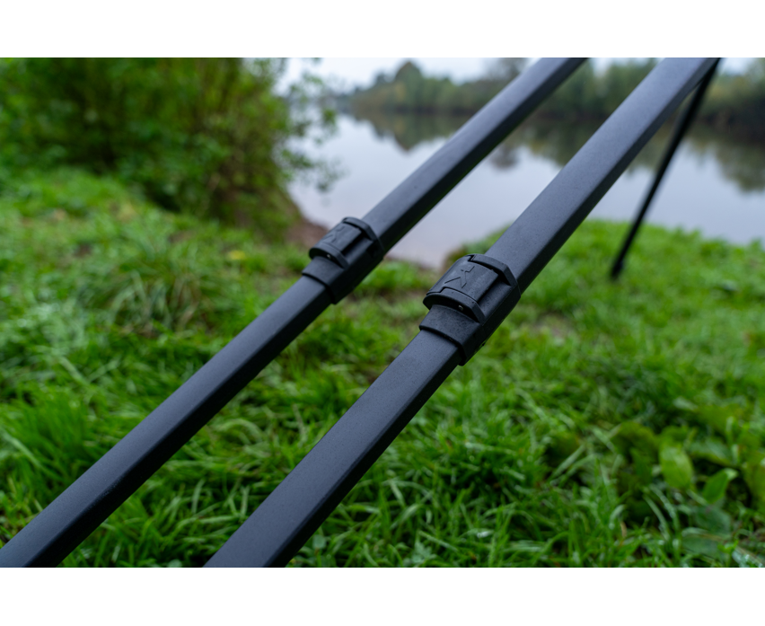 Tripod Korum Deluxe 3 Rods