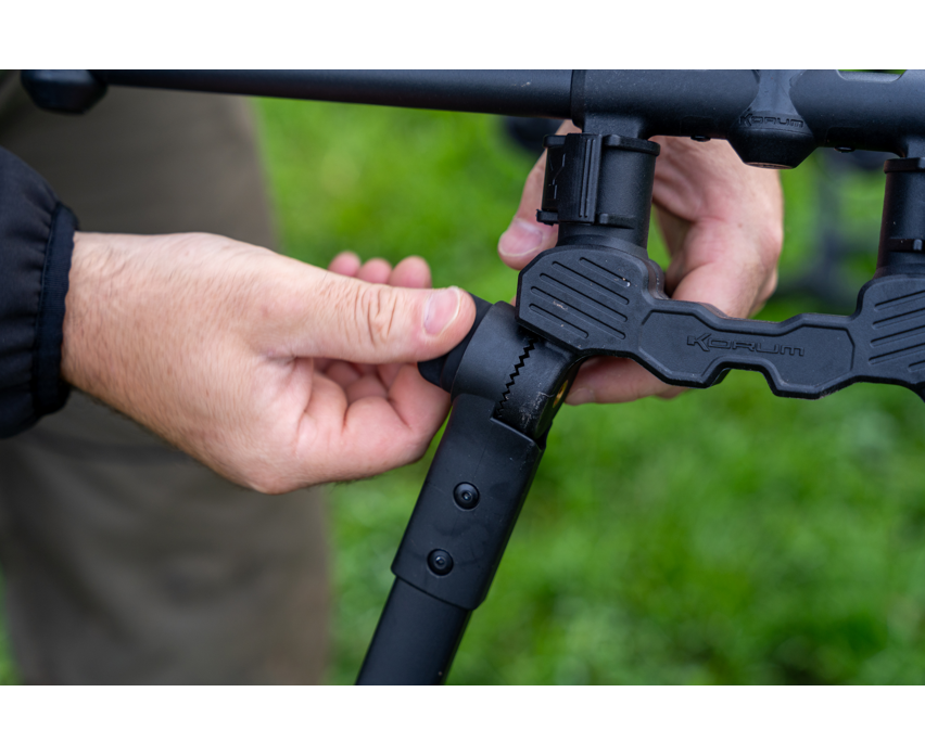Tripod Korum Deluxe 3 Rods