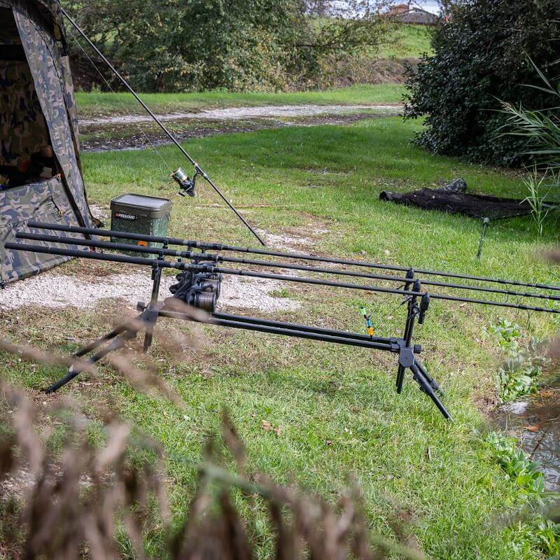 Tripod Prologic Element Q/R Quad Sky 4 Rods
