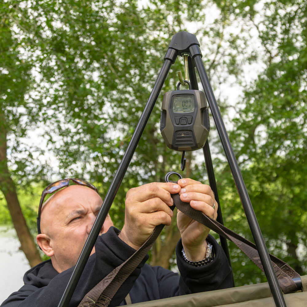 Weighing tripod Avid Carp Pro-Tect Deluxe