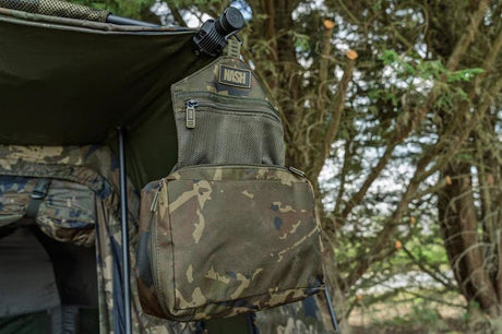 Toiletry Bag Nash Subterfuge - Tienda Carpfishing