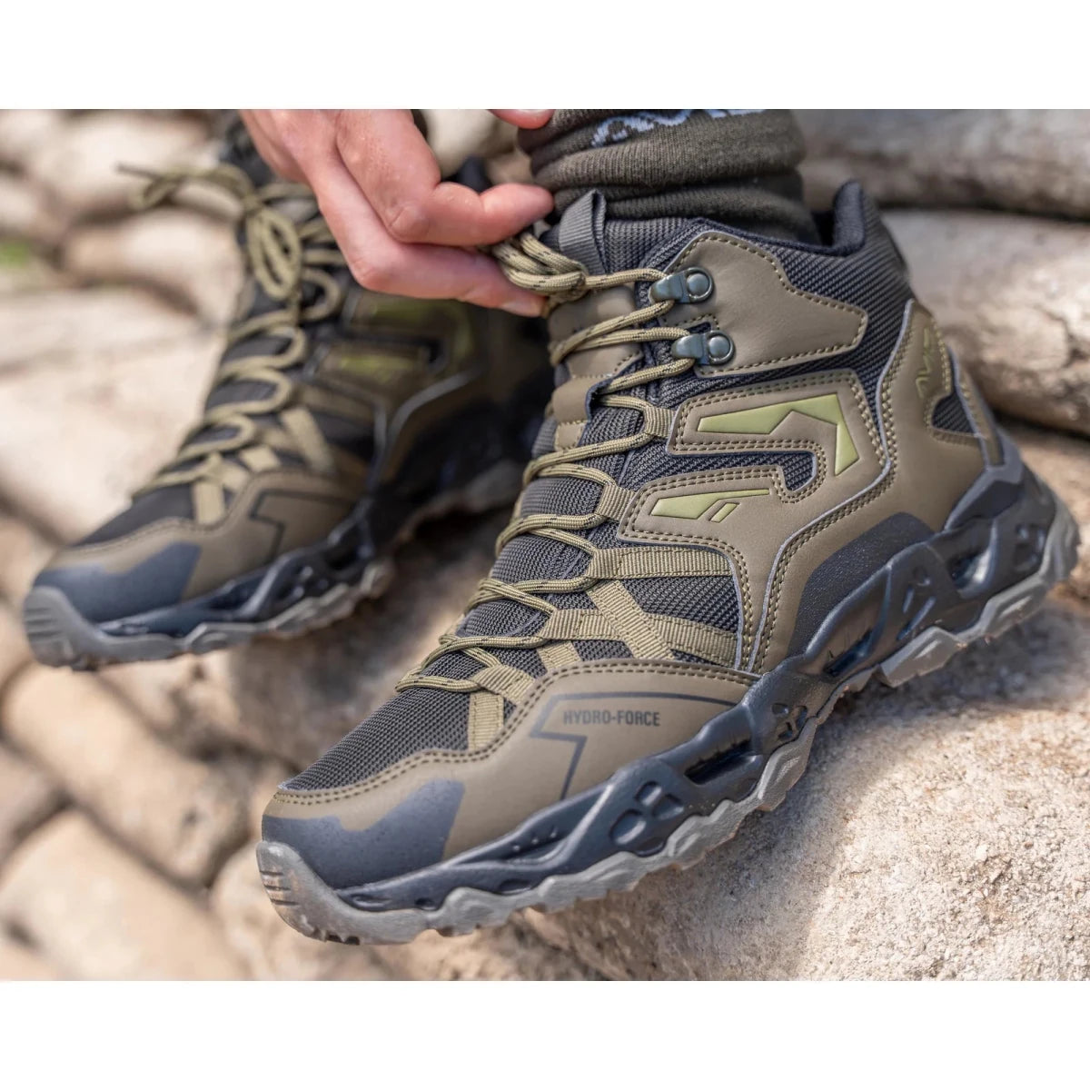 Botas Avid Carp Hydro Force All Terrain - Tienda Carpfishing