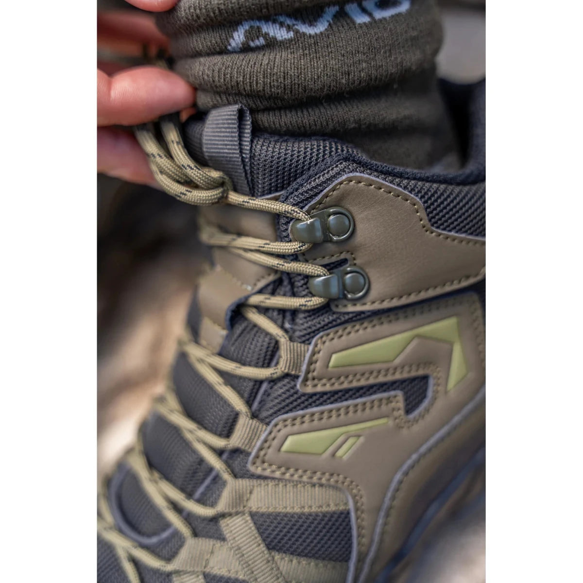 Botas Avid Carp Hydro Force All Terrain - Tienda Carpfishing