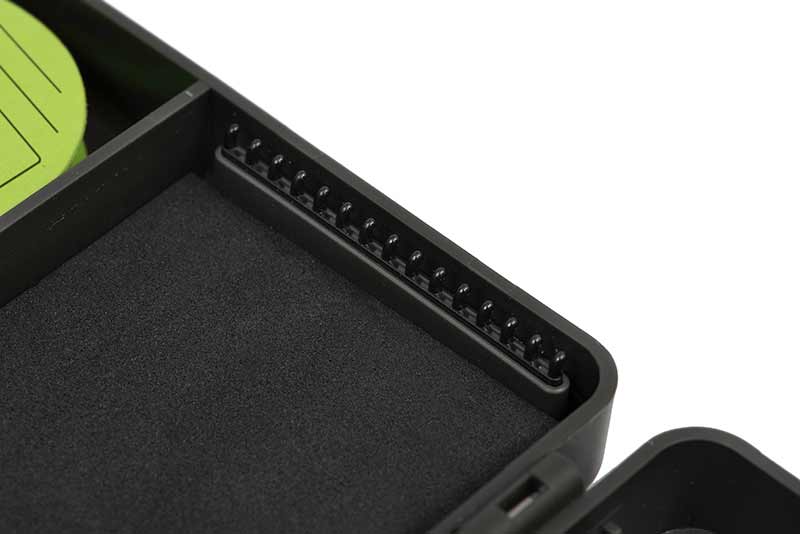 Carpeta para bajos Fox Edges L con Discos - Tienda Carpfishing