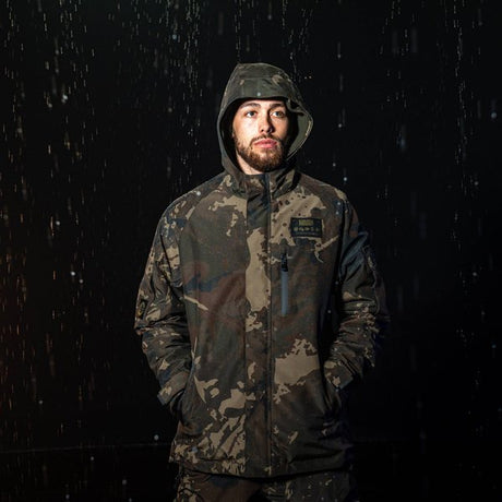 Chaqueta Nash Impermeable ZT Helluva 3 en 1 Camo - Tienda Carpfishing