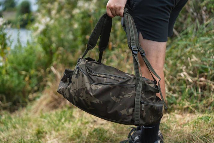 Macuto Nash Subterfuge Duffel - Tienda Carpfishing