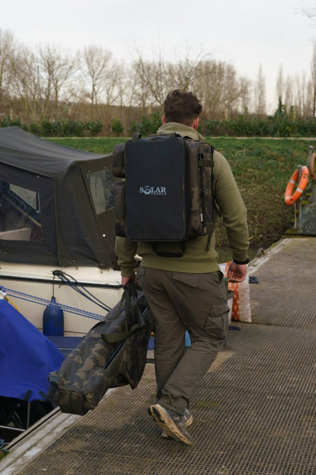 Mochila Solar Worldwide RuckBag 30L - Tienda Carpfishing