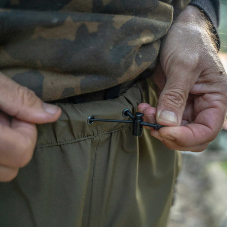 Pantalón Avid Carp Hydro - Force 20k Caqui - Tienda Carpfishing