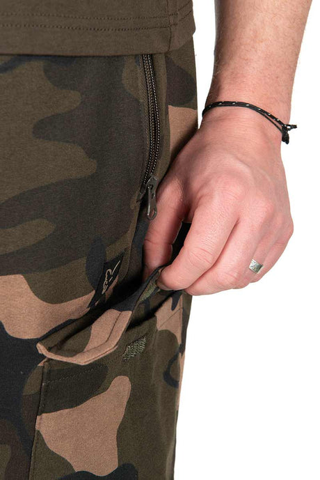 Pantalón corto Fox LW Camo - Tienda Carpfishing