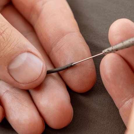 Rig Tubing Tungsteno Avid Carp Outline FleckTone 2m - Tienda Carpfishing