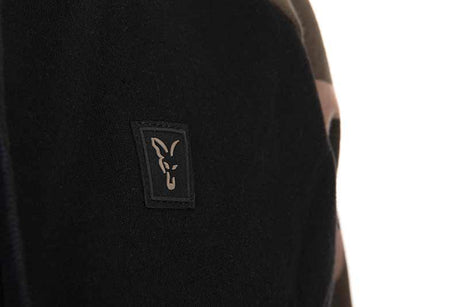 Sudadera Fox 310 Negra Camo con capucha - Tienda Carpfishing