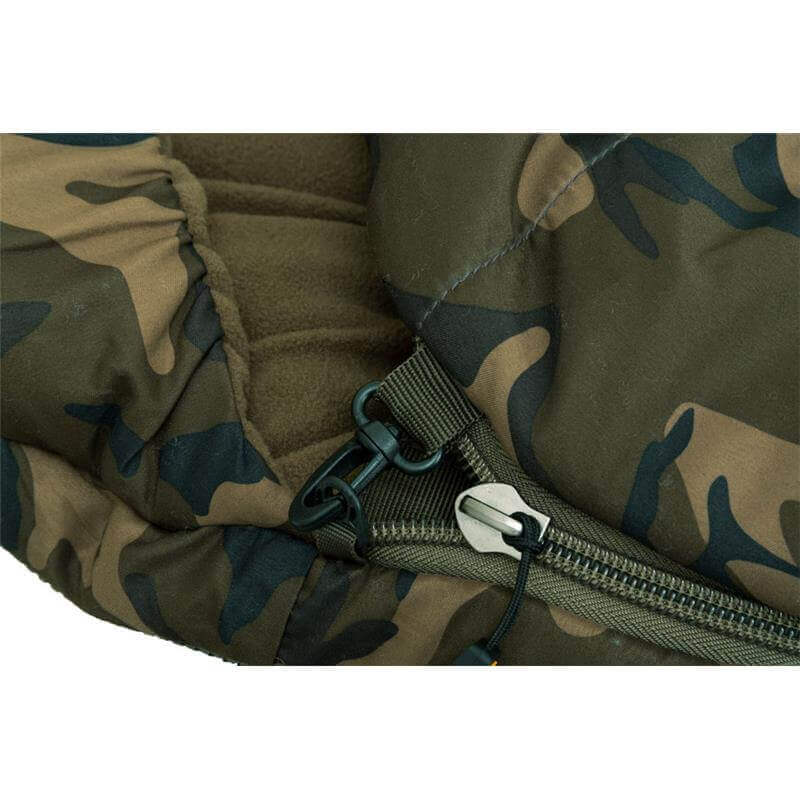 Bed Chair Fox R Series Camo con saco de dormir 4