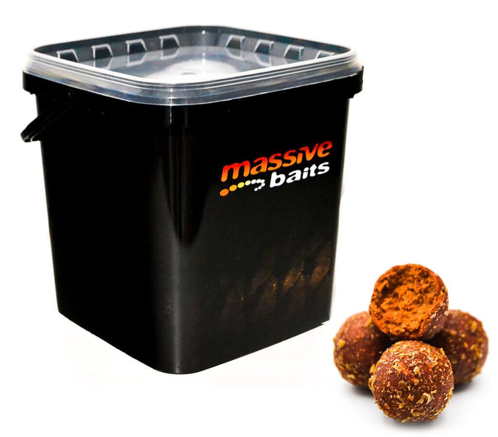 Cubo Massive Baits Boilies Red Monstrum 3Kg - 18 mm - Tienda Carpfishing