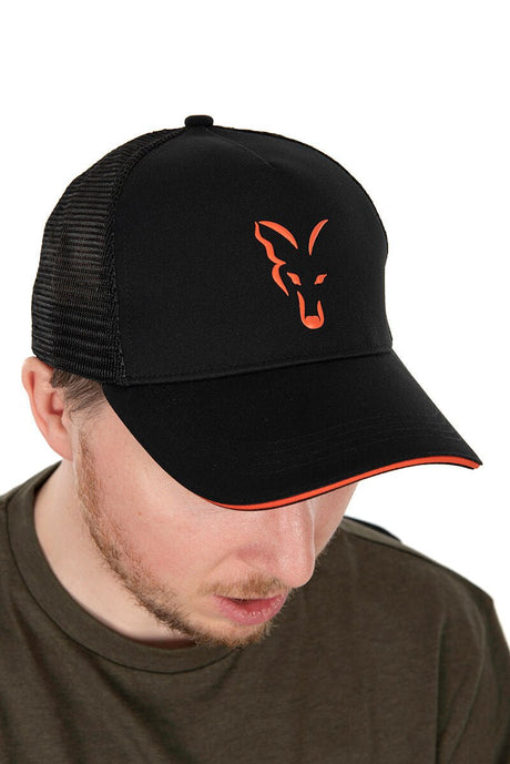 Gorra Fox Trucker Negra - Naranja de red - Tienda Carpfishing