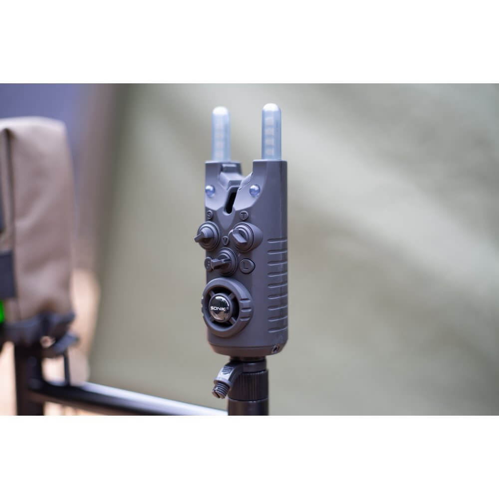 Maletín de alarmas 2+1 Sonik Gizmo2 - Tienda Carpfishing